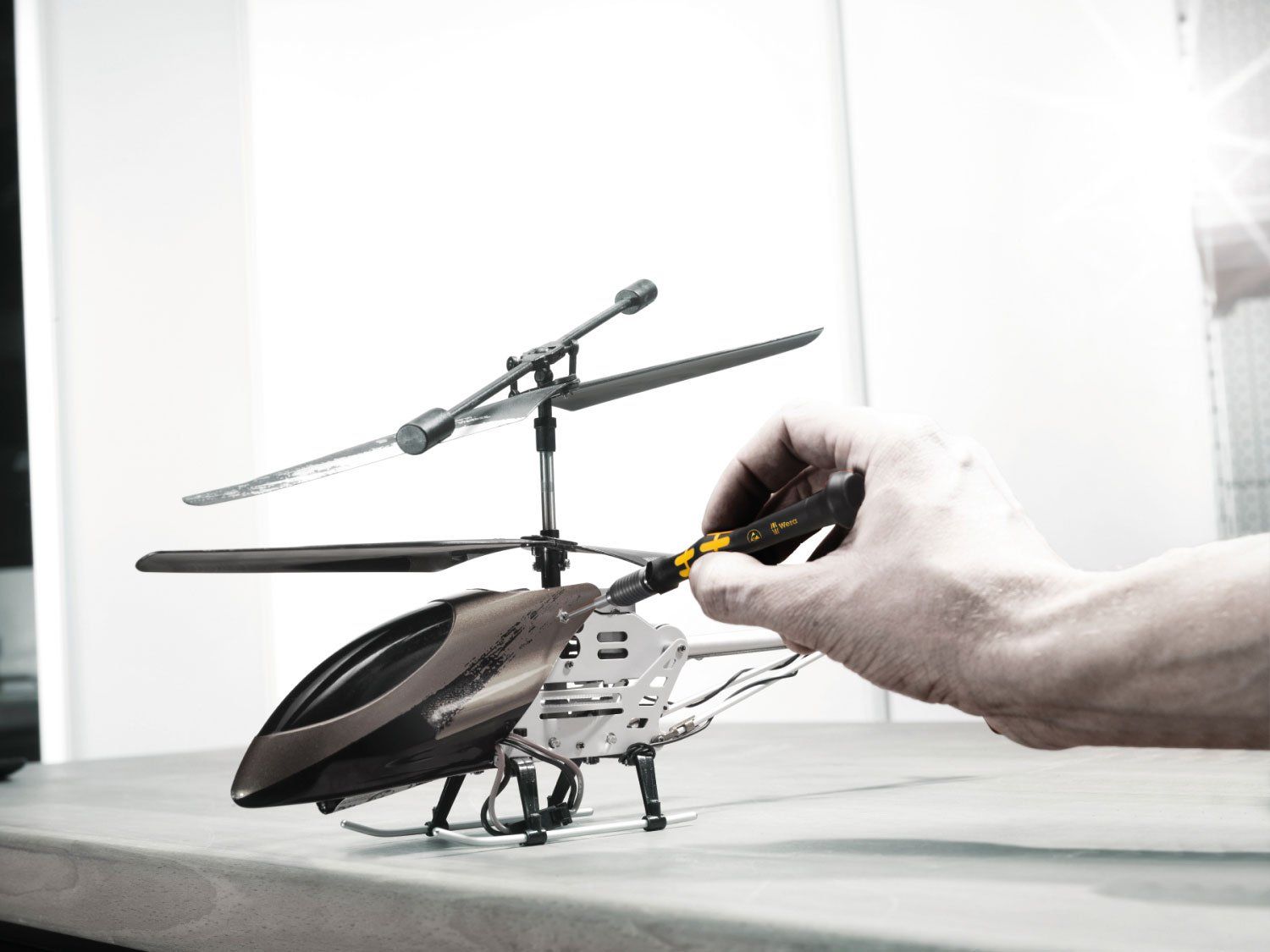 Wera - 1430 Kraftform Micro ESD Adjustable Torque Screwdrivers 0.02-0.06 Nm - 05074802001